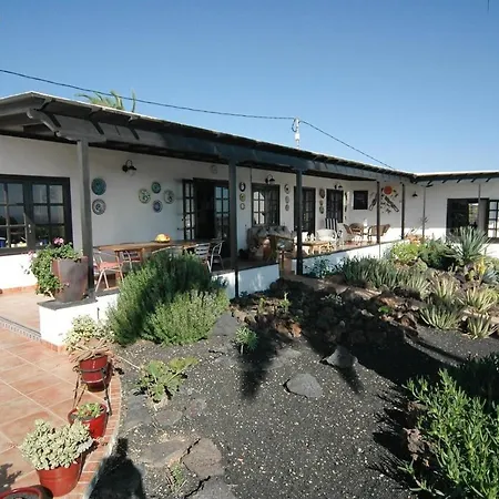 El Volcan Villa